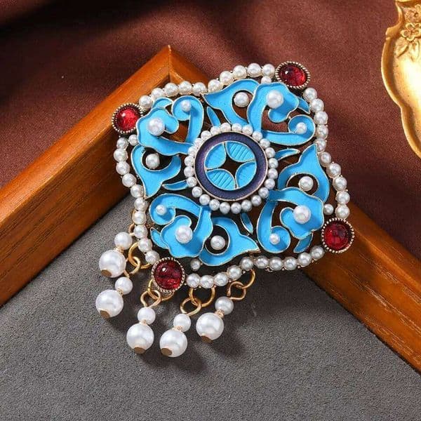 Vintage Big Tassel Pendant Brooches For Women Lady Beautiful New Year Knot Party Office Brooch Pins Gifts Unisex Accessory Chunjinqiuli