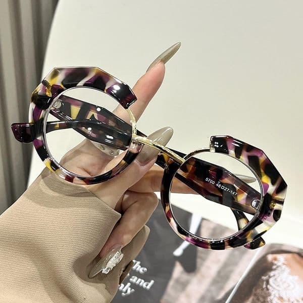 Free Shipping High Value Black Geometric Round Glasses for Women Minimalist Style Clear Lenses for Daily Commute Fashion