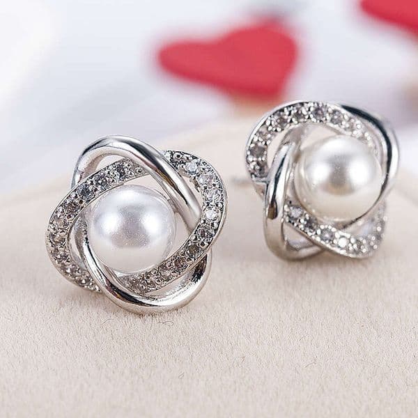 Jewelry style influencer goddess look imitation pearl earrings for women simple design versatile ear accessories wholesale
