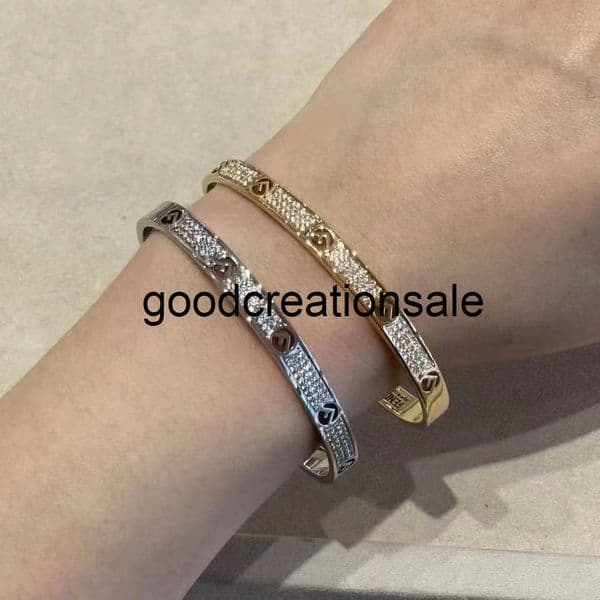 Designer C Brand bracelet V Gold High Version Card Home Narrow Edition Starry Sky Bracelet for Women Thick Plated 10 Mi Gold Non Fading Rose Gold Couples Hand