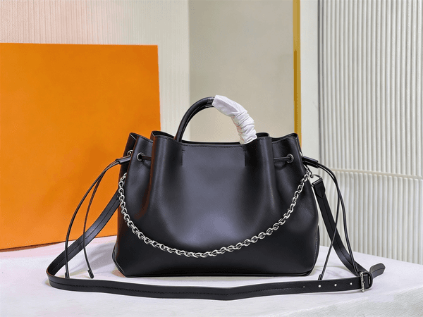 2023 Designer women tote bag luxury Bella handbags Flight Mode shoulder bags Top-quality leather Perforated flowers letter crossbody ladies 59203#