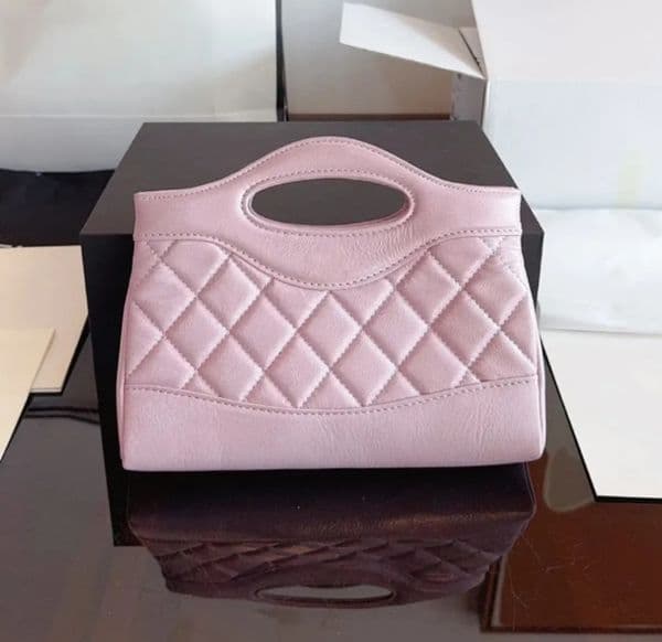 hot new Designer crossbody bag luxury handbag women's fashion handbag shiny leather mini crossbody bag party shoulder bag with gold hardware designer wallet