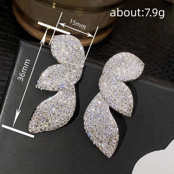 high-end marquise earrings for women micro-inlaid sparkling light luxury jewelry irregular leaf design hot-selling on