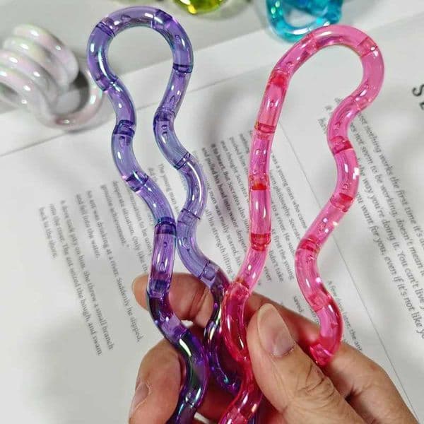 Stress Relief Toy Electroplated Twist Rainbow Milk White Toy for Focus Anxiety Addiction Quitting Metal Finger Fidget Toy Q260326 NE40