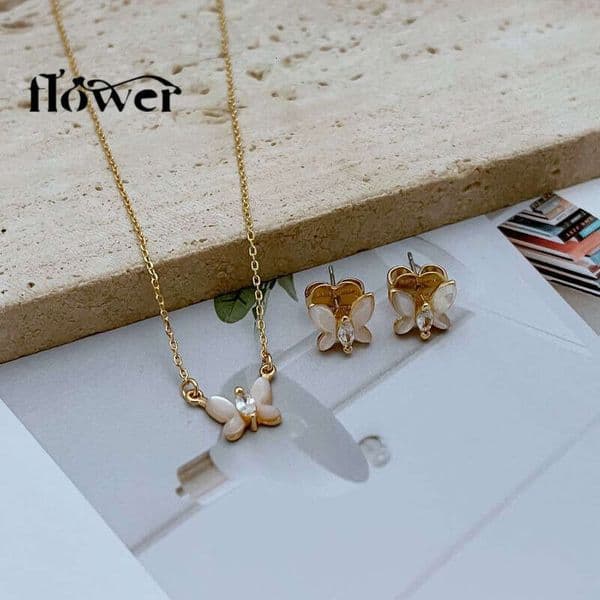 New fashion light luxury simple fresh sweet white mother-of-pearl inlaid super fairy butterfly women's earrings and necklace