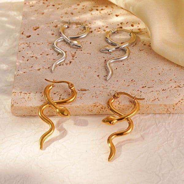 Luxury Brand Designer Jewelry European And American French Style Stainless Steel Snake-Shaped Earrings Fashionable Light Luxury Versatile Steel Ins Style Earrin