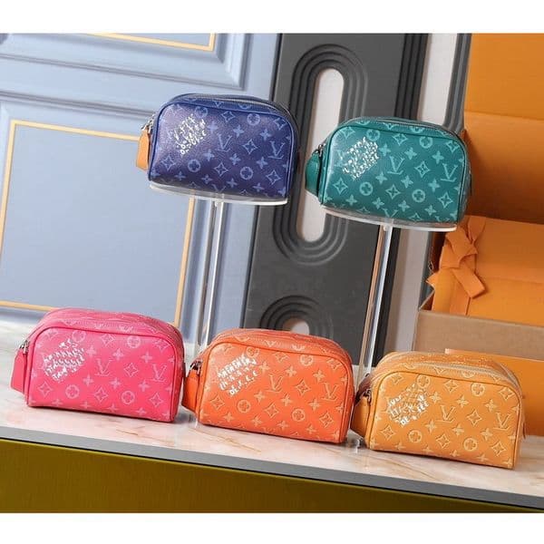 Designer Bag Luxury Dopp Kit Coated Canvas Real Cowhide Cosmetic Bag Cases Pouch with Double Zipper for Women Clutch Bag Toiletry Cases with Dust Bag Q260527