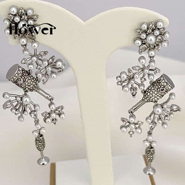 New elegant style sparkling zircon pearl inlaid snowflake wine glass and bottle women's exquisite long earrings