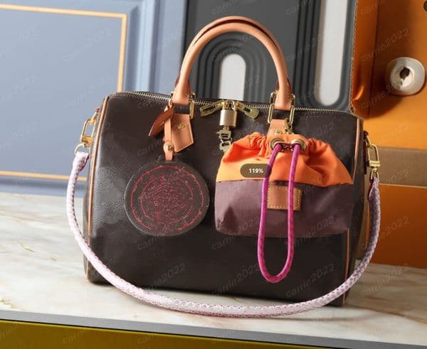 Soft 30 M29066 M27512 SP Soft 30 Bag Womens Large Capacity Travel Handbag Boston Tote Bag Leather Shoulder Bag Portable Luggage Duffle Purse