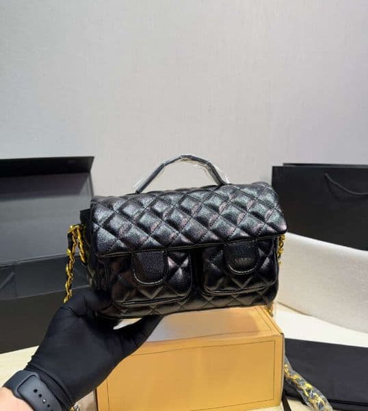Classic diamond patterned double pocket design bag with metal chain and handle Retro casual cross body style High end feel Essential for daily commuting