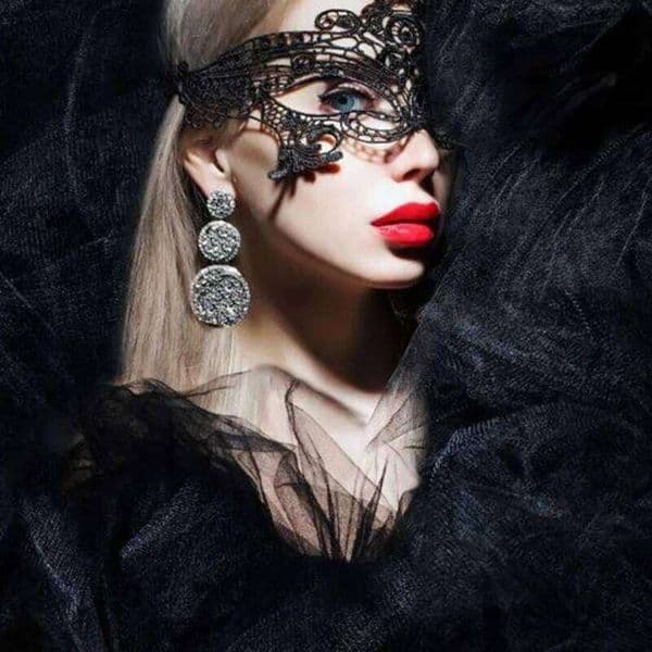 Black Queen Lace Embroidery Appliques Party Carnival Woman Accessories Wedding Halloween Masquerade Mask NEW 26H0328