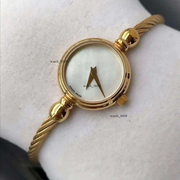 Hight Quality Brand Quartz Watches G Ladies Fashion Designer Small Dial Casual Watch Leather Strap Wristwatch for Women Animal Bee Snake Tiger Doraemon Cherry