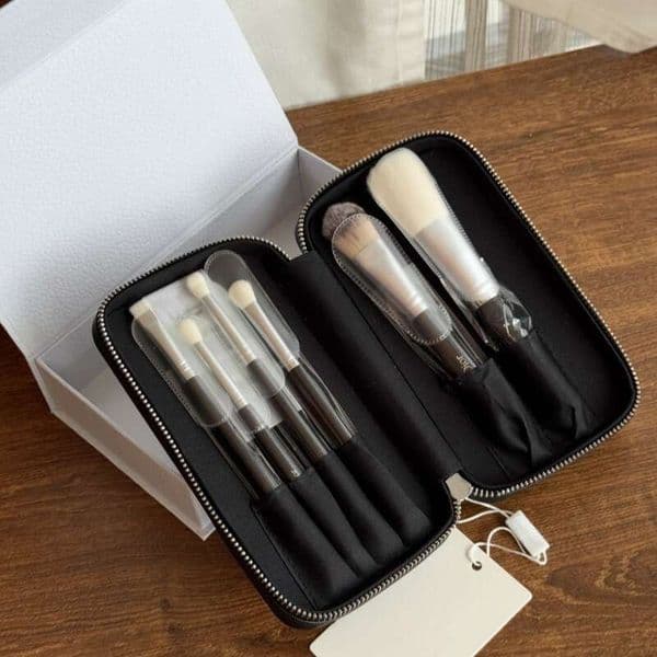D Brand High-end Set Foundation Blush Eyeshadow Eyeliner Brush Makeup Brushes with Gift Box