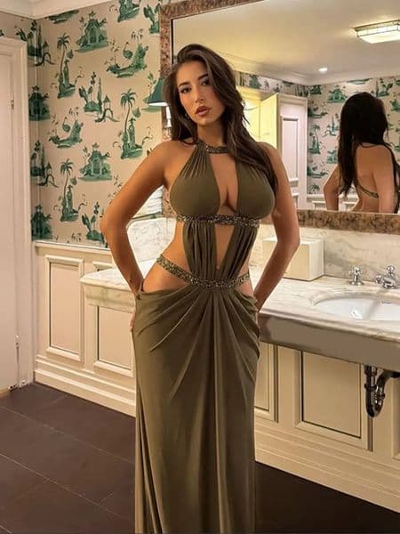 Hollow Out Halter Maxi Dres Sexy Solid Sleeveless Off Shoulder Pleated Slim Long Dresses 2026 Lady Vacation Party Gowns 260313