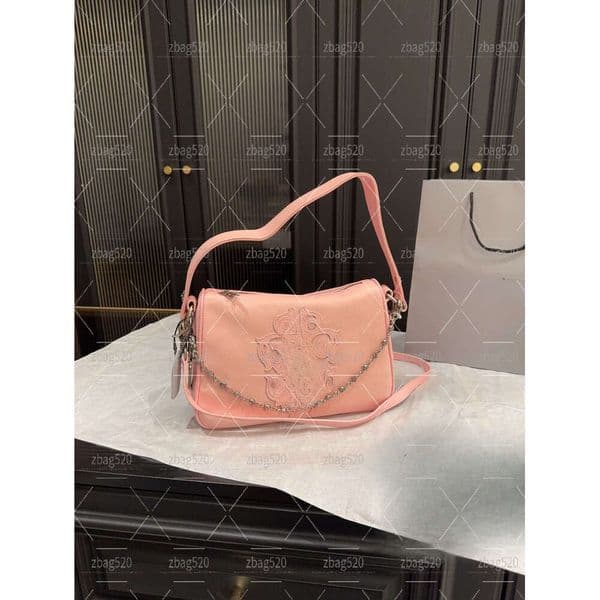 Designer Lurury Tote Bag Chrome Bag CH Bag Hip hop rock style Shoulder bag Exquisite Leather Bucket New INS Trend Street Style Shoulder Crossbody Casual Tote Bag AAA