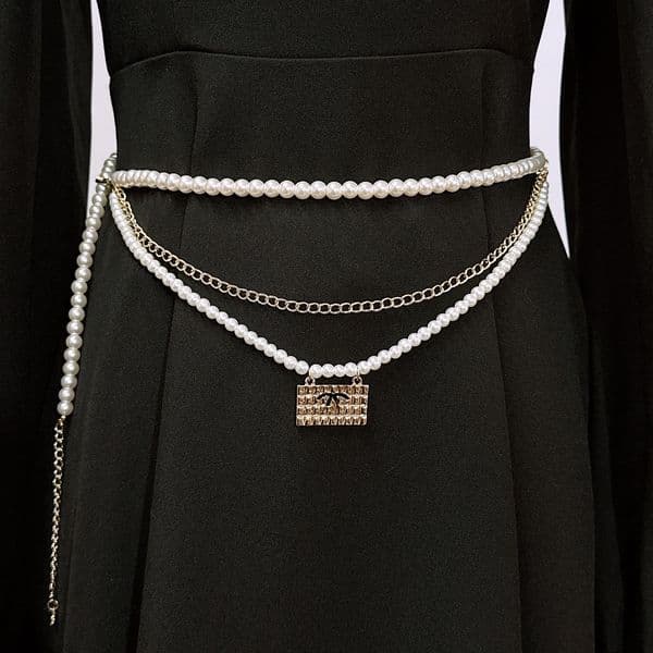Designer Women Vintage Belt Necklace Chain Belts Sheepskin Luxury Brand Ball Necklace Waistband Decorative Marked Letter Gold Link Chain Waist Chain Belt