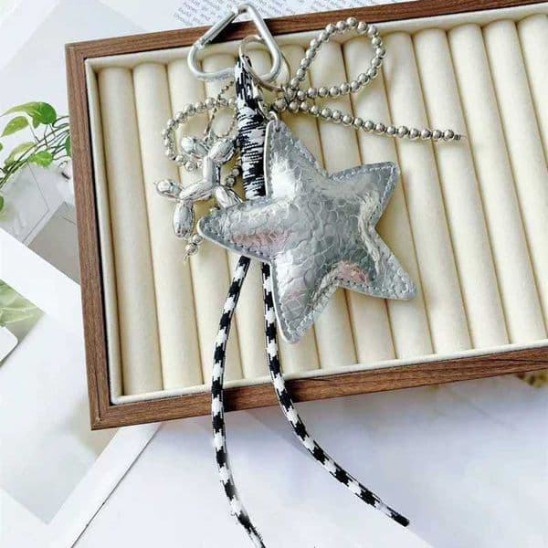 Fashion Starfish Keychain Cute Balloon Dog Leather Charm Women Maximalist Bag Ornaments Accessories Braided Rope Keyring Z260330