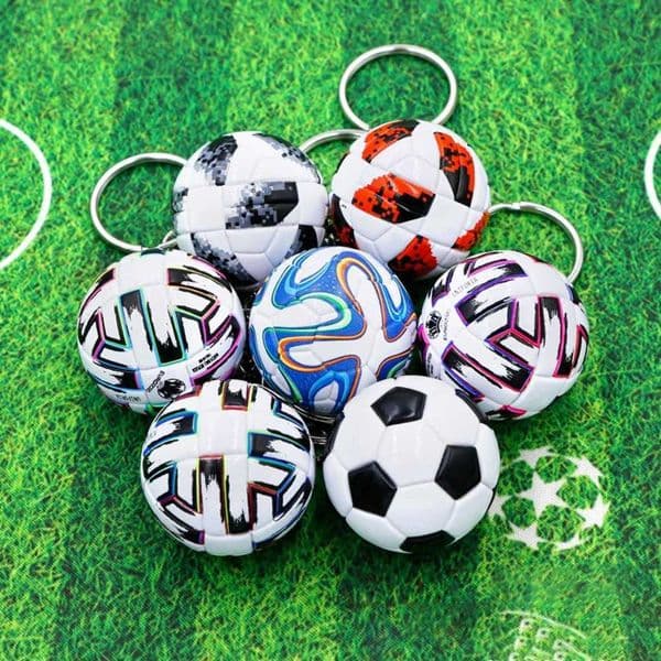 Leather Football Keychain New Exquisite Key Chain Souvenir Decoration Toy Keyring Ring School Reward for Kid Pendant Accessory C260330 C260330