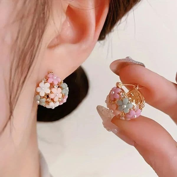 Ice with VVS moissanite Korean Floral Hoop Cute Fashion Earrings for Women Alloy with Resin Inlay Japanese Style Suitable Daily Wear and Weddings 260228