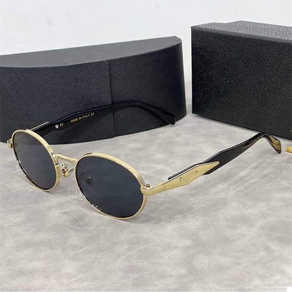 Designer men protective eyewear Oval metal purity Alphabet design sunglasses driving travel beach wear sun glasses 12A