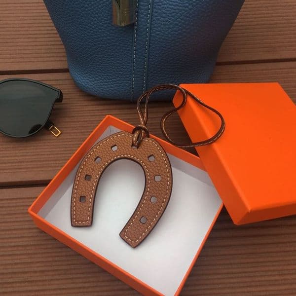 Keychains Lanyards Horseshoe Keychains Pendant Designer Womens Casual Bag Pendant Mens Car Keychains Decoration U-shaped Key Chains Ornament Trendy