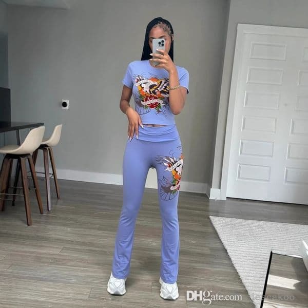 Spring Summer Two Piece Set Women Desinger Tracksuit Fashion Printed Crop Top Short Sleeve Tshirt And Shorts Sets Outfits
