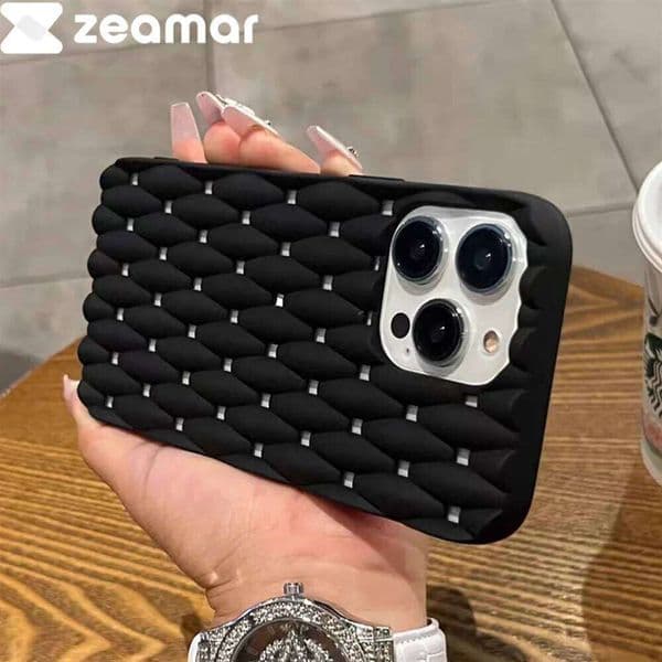 Luxury Heat Dissipation Mesh Breathable Case for iPhone 15 14 13 12 11 Pro X XR XS Max 8 7 Plus Cooling Hole Soft Silicone Cover 26Y0316