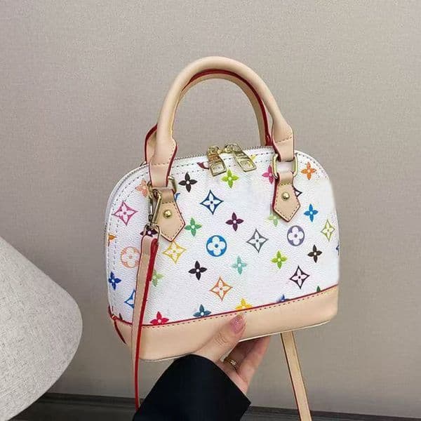 Womens Designer Shoulder Bag Leather Women Shell bag Classic BB Handbag Lady Purse Shoulder Bags with Lock Fashion Handbags luxury Cross Body Totes