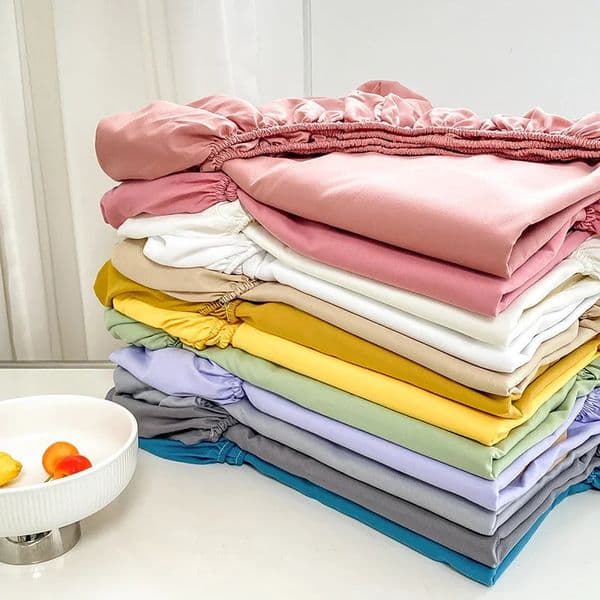 Double Bed Sheets Couple Elastic Fitted Sheet Microfiber Ultra-Soft el Mattresses cover Queen single king Size 260330