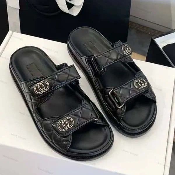 Designer Slide Sandals Womens Leather Fashionable Beach & Casual Sandals Summer Beach Slides, Comfortable Strap Sandals