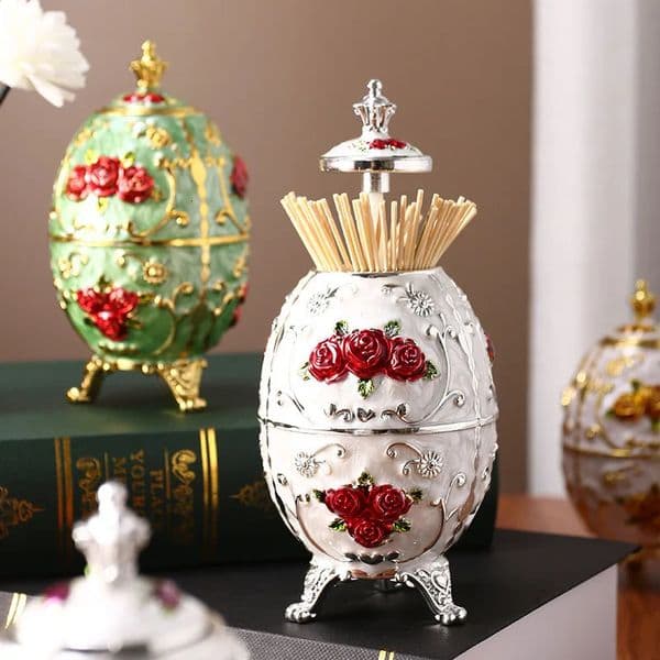 creative retro castle toothpick holder European crown el restaurant box pops up automatically 260430