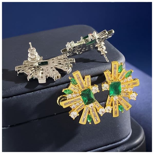 Designer Necklace Necklace Women Half Fan Geometric Emerald Zircon Diamond Jewelry Set Earrings Necklace Ring Luxury Jewlery Designer Women Elegant Premium Gift