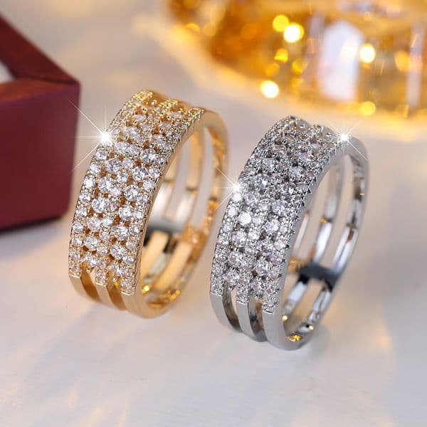 Luxury Designer Jewelry Ring Light Luxury Minimalist Multi Layer Zircon Ring New High End Fashion Ring Stylish Ultra Shiny Versatile Ring