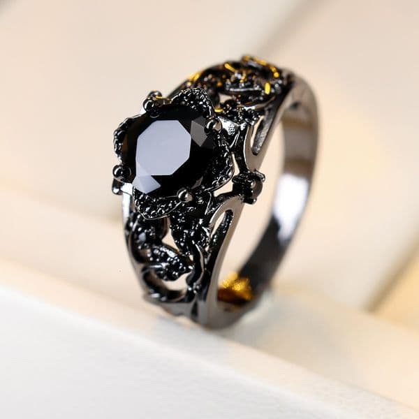 Luxury Designer Jewelry Zirconia Studded Ring Trendy Ring Unique High End Light Luxury Fashionable Vintage And Elegan Designer Ring Women