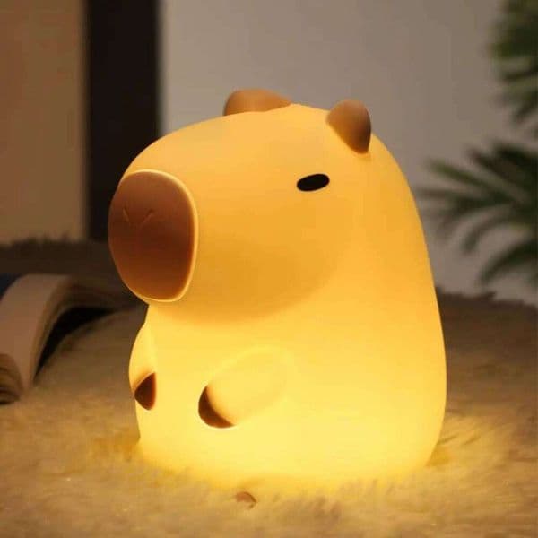 Creative Capybara Night Light, Cute Animal Silicone Lamp,Kids Bedside Sleep Light Gift for Children Nursery BedroomAmbient Decor 26W0429