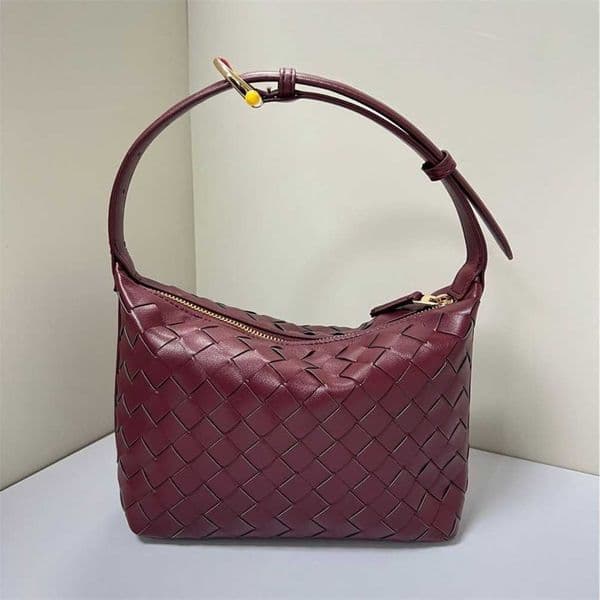 Luxury Purse Hand-woven Lunch Bag New Niche Handbag Large Capacity Fresh Style Single Shoulder Underarm Bag