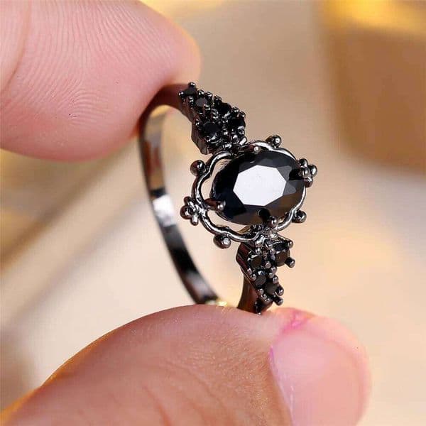 Luxury Female Balck Oval Zircon Stone Wedding Jewelry Promise Love Engagement Rings For Women