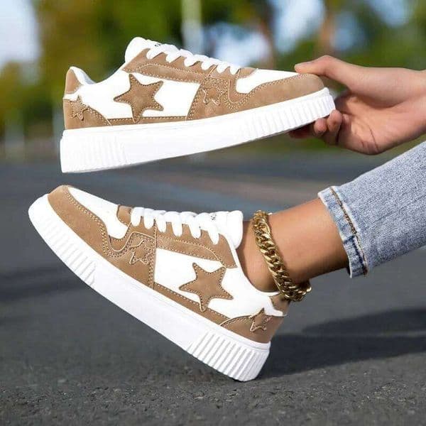 1 Pair Womens Sneakers Casual Sports Shoes Couple Breathable Thick Sole Lightweight Skateboard Shoe Man Outdoor Fashion Footwear 26W0504