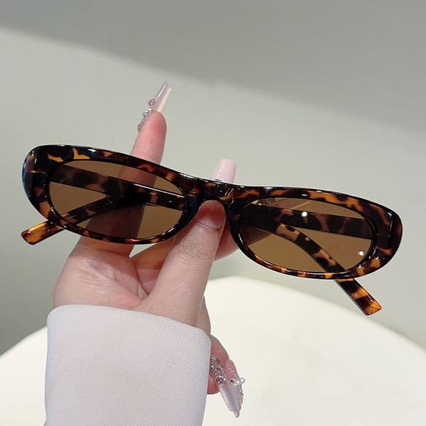 Free Shipping High-End New Retro Oval Frame For Women, Trendy Small Face Ins Style Sunglasses