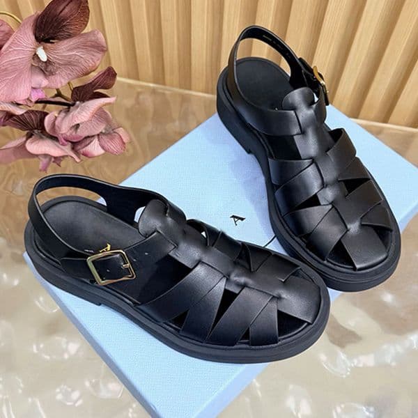 Lady Fashionable Leather Fishermans Sandals Closed Toe Woven Straps Adjustable Buckle Ankle Strap Thick Platform Sole Comfortable Everyday Walking Flat Shoes