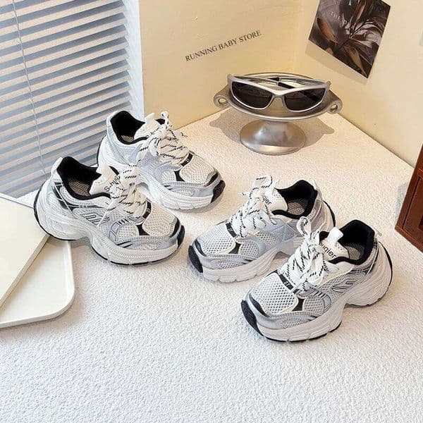 New White Sneakers for Children Breathable Running Fresh Brand Sports Fashion Light Basketball Platform Shoes I03112 26Y0505
