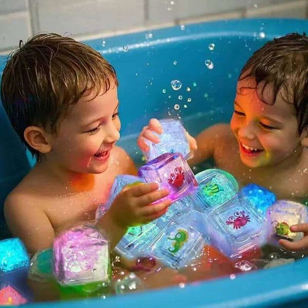 Creative Bath Bathtub LED Light Waterproof Sensory Toys Colorful Changing Underwater For Boys Girls Gift Travel Night Pool 26W0505