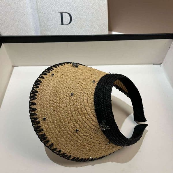Summer natural raffia woven protection visor hat, Japanese design with rhinestones, light luxury large brim sun hat