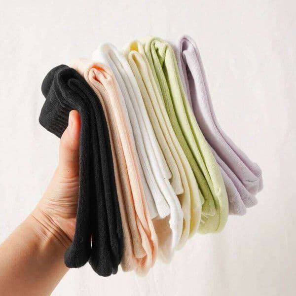 Women's Boneless Sports Yoga Fresh Color Silicone Anti-slip Professional Pilates Mid-tube Socks
