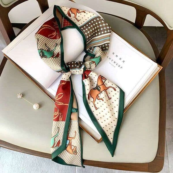 Long Silk Bag Tie Neck Skinny Scarf Hairband Foulard Horse Print Brand Lady Neckerchief Ribbon 2024 Spring New 26H0505