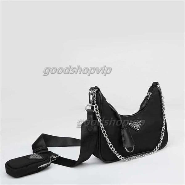 Luxurys Brand Bags Messenger Bags 2026 Popular Bag Versatile Hand Carrying Chain Shop Designer Purse Online