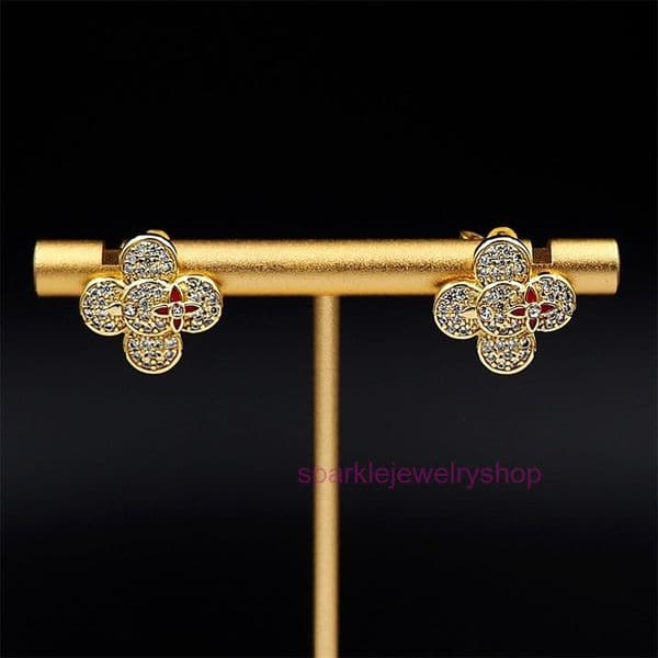 lousi lvness Louise lvs earrings Chihuahua Full Diamond Earrings for Women Flower Sunflower Full Diamond Earrings lou vuttinly louisities Louisovuitton