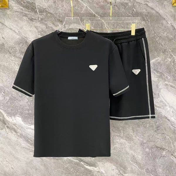 2026 Designer Summer Casual Men's Round Neck Short Sleeve T-shirt Set, High-Quality Men's Luxurious Sportswear Set