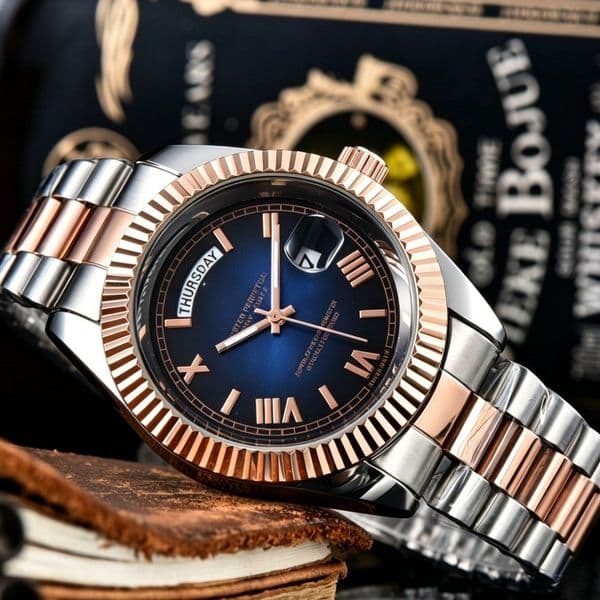 Classic Men Watch Smooth Polished Bezel Sunburst Dial Day Date Dual Calendar Business Casual Wristwatch 1245