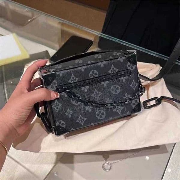 Luxurys Brand Bags 2026 Light Mens Fashion Personality Trendy Small Square Bag Versatile Retail And Designer Purse Online